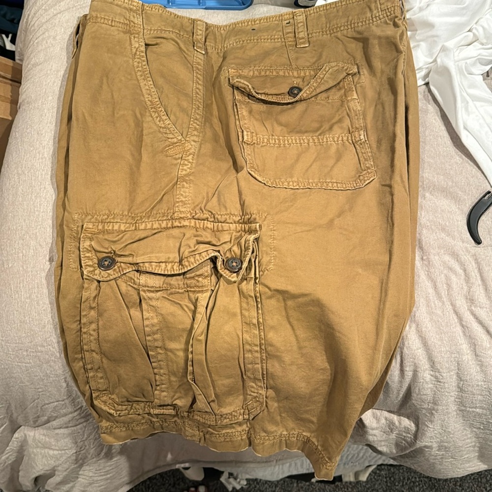 Men’s longer length cargo shorts, American Eagle